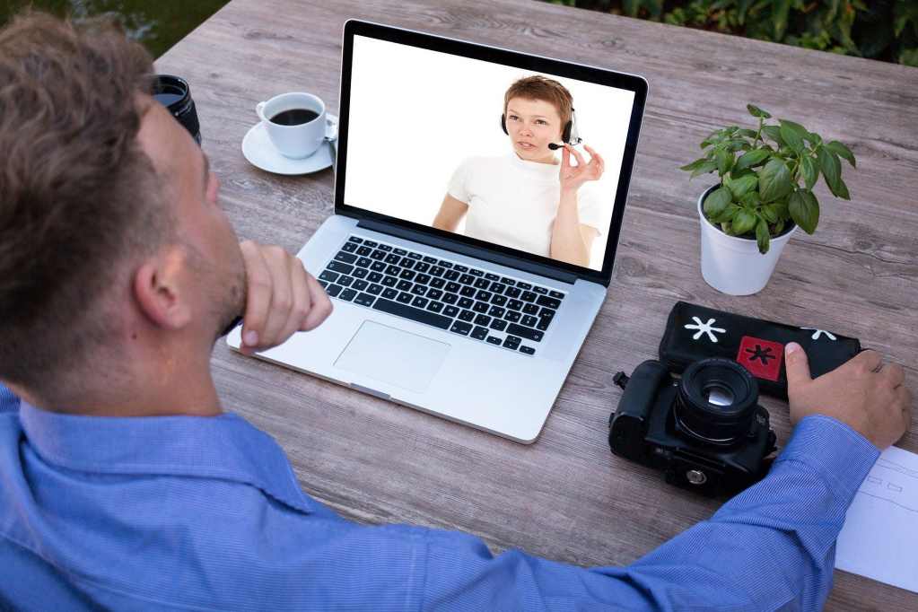 Live Online-Schulungen in der DK-Computerschule Live Online-Schulungen in der DK-Computerschule